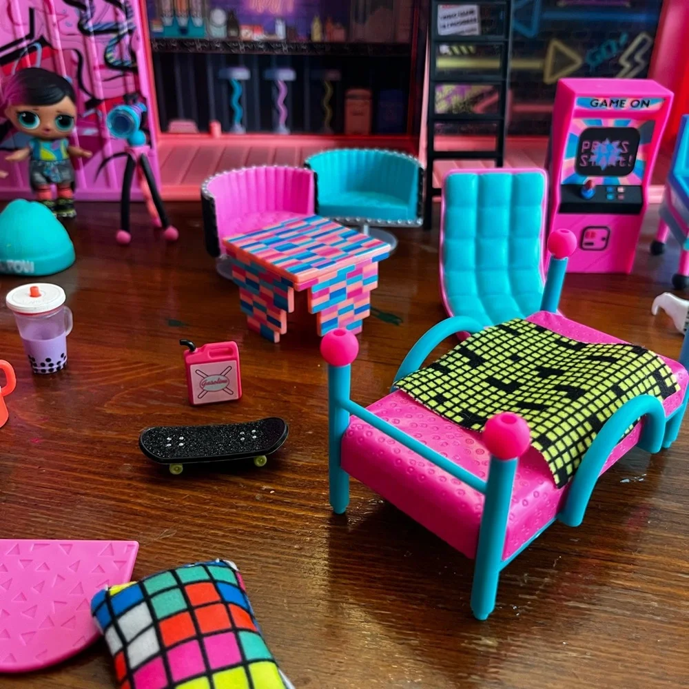LOL Surprise Clubhouse Doll Play House